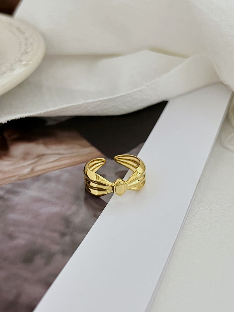 Adjustable Bow Tie Ring