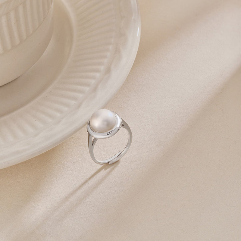 Adjustable Pearl Ring