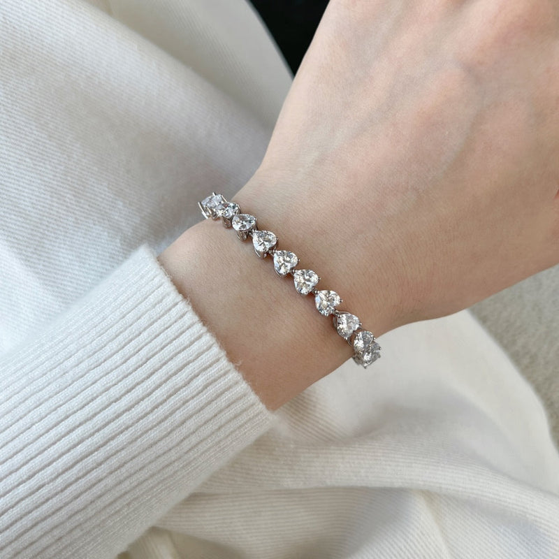 Classic Ice Heart Tennis Bracelet