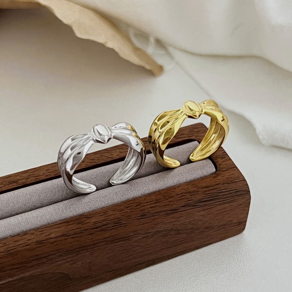 Adjustable Bow Tie Ring