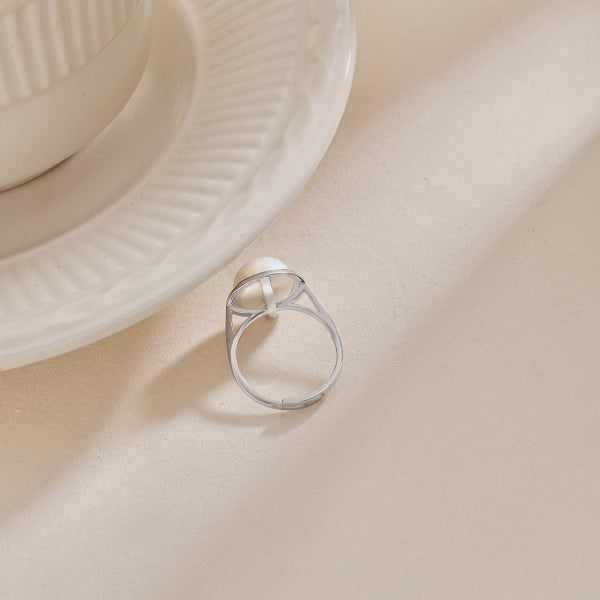 Adjustable Pearl Ring