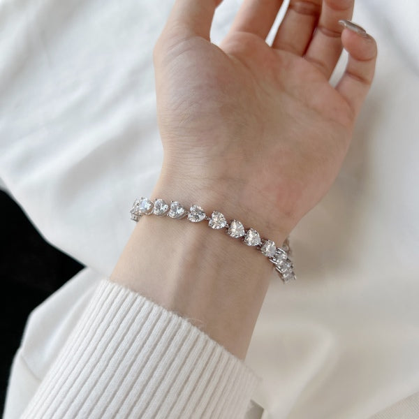 Classic Ice Heart Tennis Bracelet