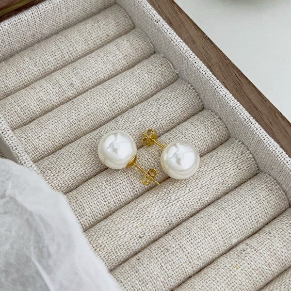 Classic South Sea Pearl Ear Studs